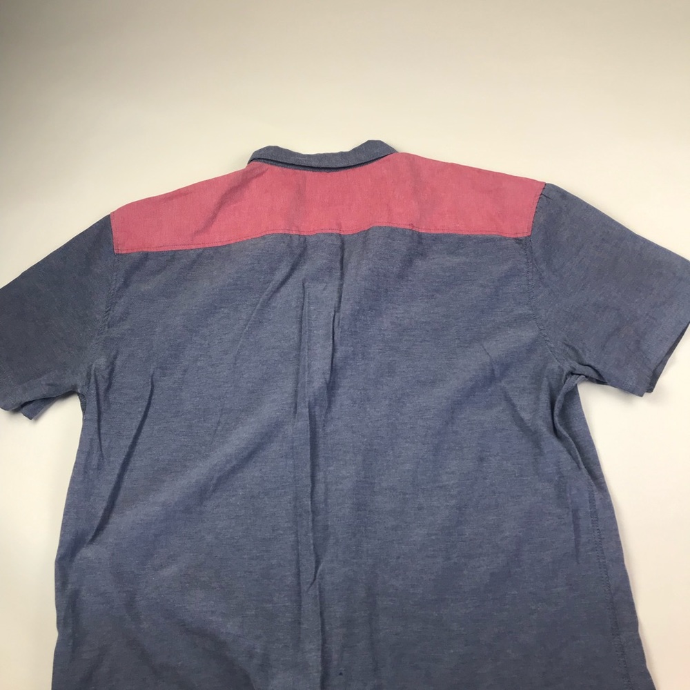 Men’s button up - Picture 2 of 3
